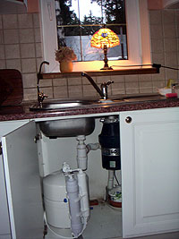 Мембранные системы обратного осмоса для подготовки питьевой воды в квартирах